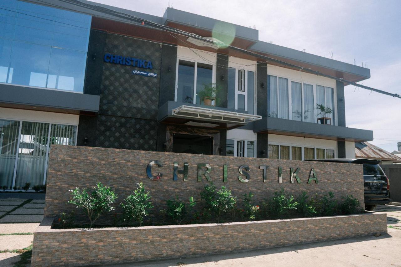 Christika Homestay 라부안 바조 외부 사진