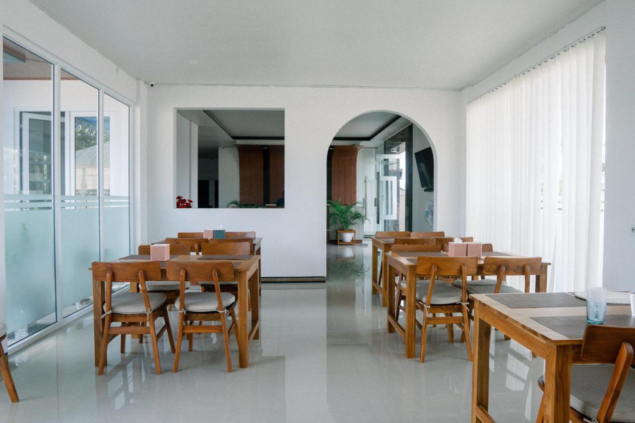 Christika Homestay 라부안 바조 외부 사진