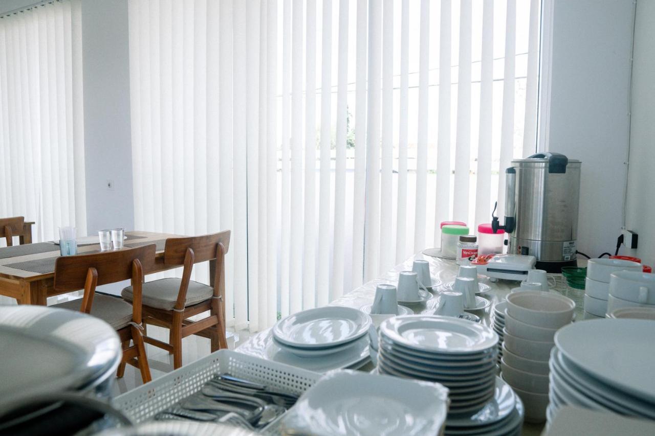 Christika Homestay 라부안 바조 외부 사진