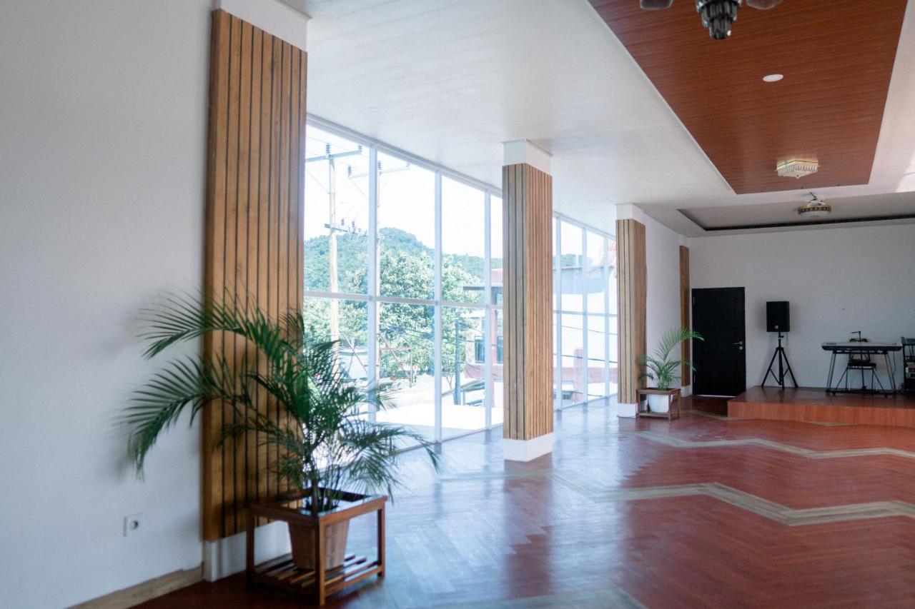 Christika Homestay 라부안 바조 외부 사진