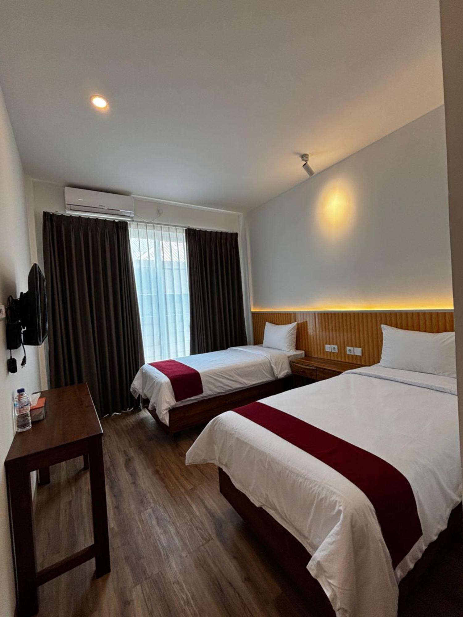 Christika Homestay 라부안 바조 외부 사진
