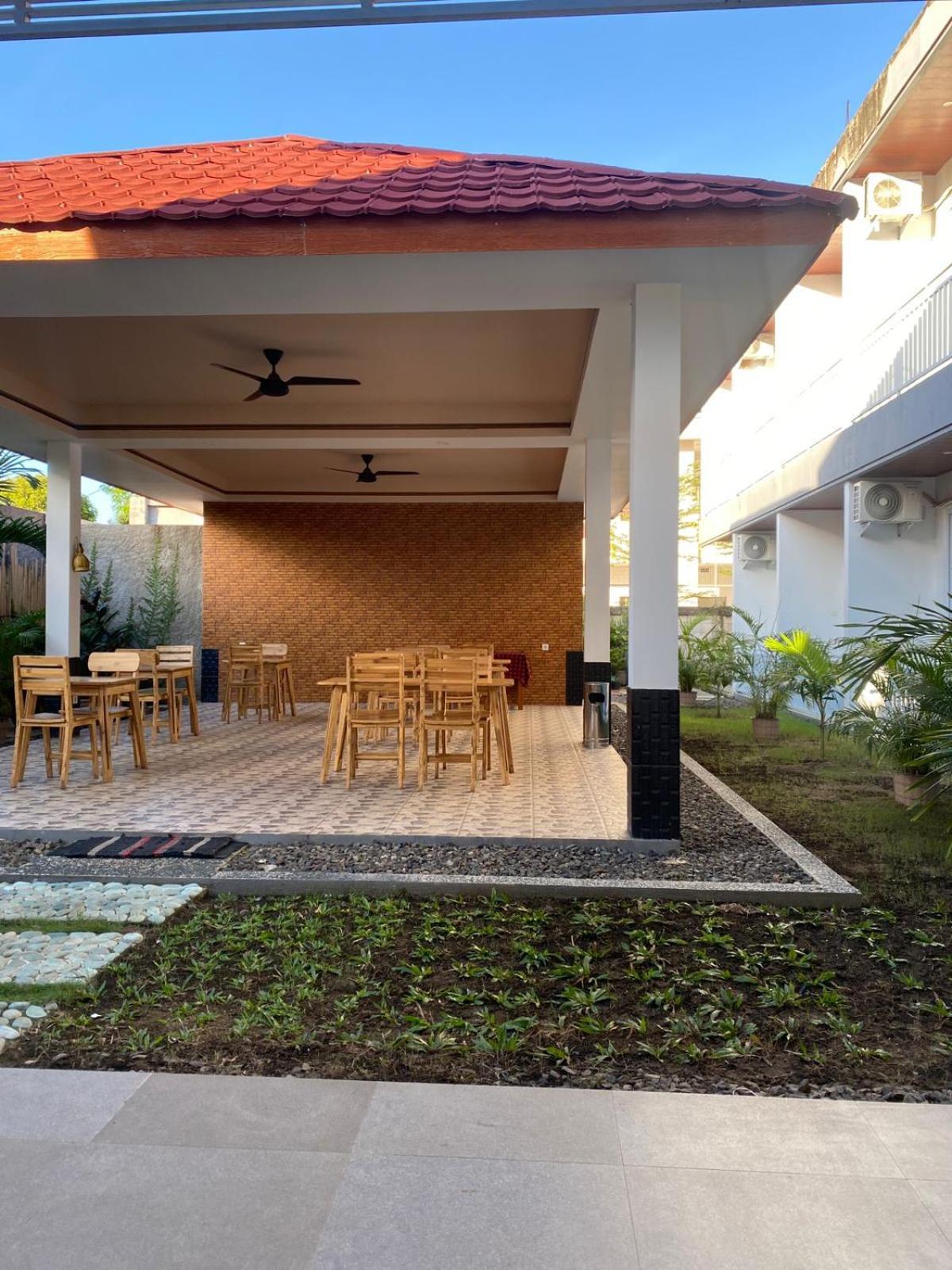 Christika Homestay 라부안 바조 외부 사진