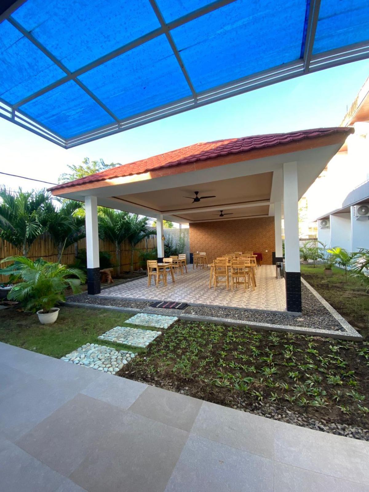 Christika Homestay 라부안 바조 외부 사진